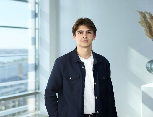 Christian Puch Holm-Larsen