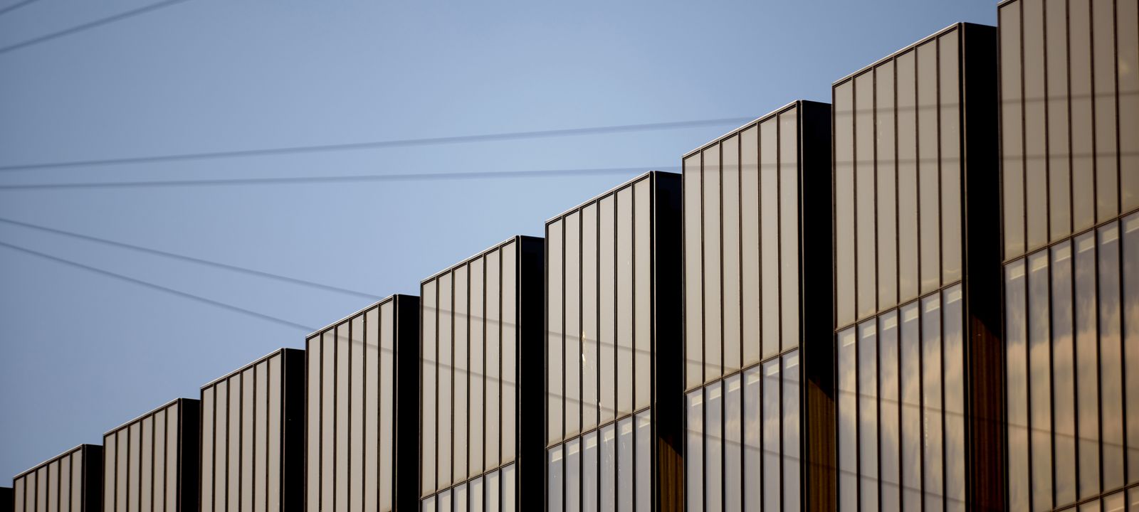 Bank og Finans, facade på bygning